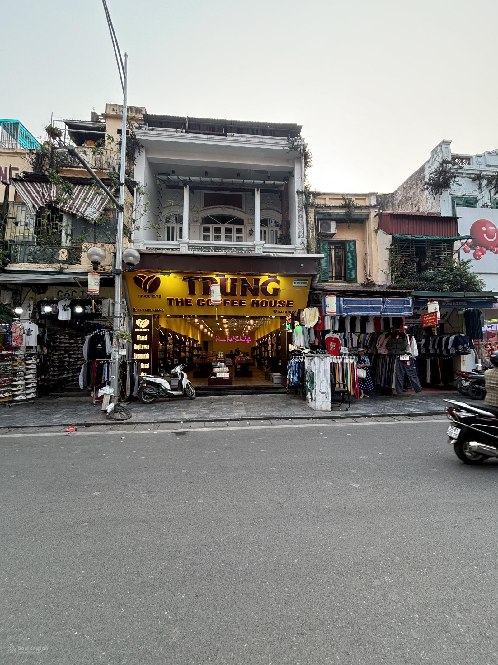 150 tỷ-Mặt Phố Cổ Hàng Ngang, 160m2, MT: 5m, vài bước ra Hàm Cá Mập, Quảng Trường, Hồ Gươm. Hiếm