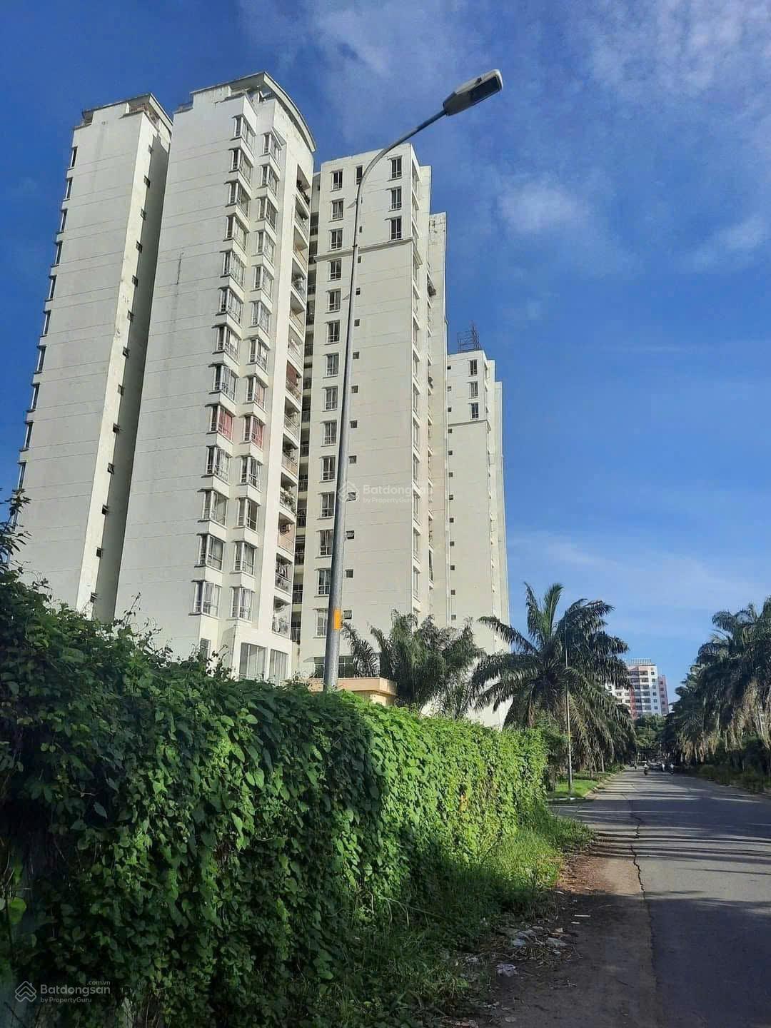 Bán gấp căn góc The Mansion, 3pn 2wc, 95m2, giá 2,2 tỷ. Đường Nguyễn Văn Linh, Bình Chánh, HCM. Bán gấp căn góc The Mansion, 3pn 2wc, 95m2, giá 2,2 tỷ. Đường Nguyễn Văn Linh, Bình Chánh, HCM.