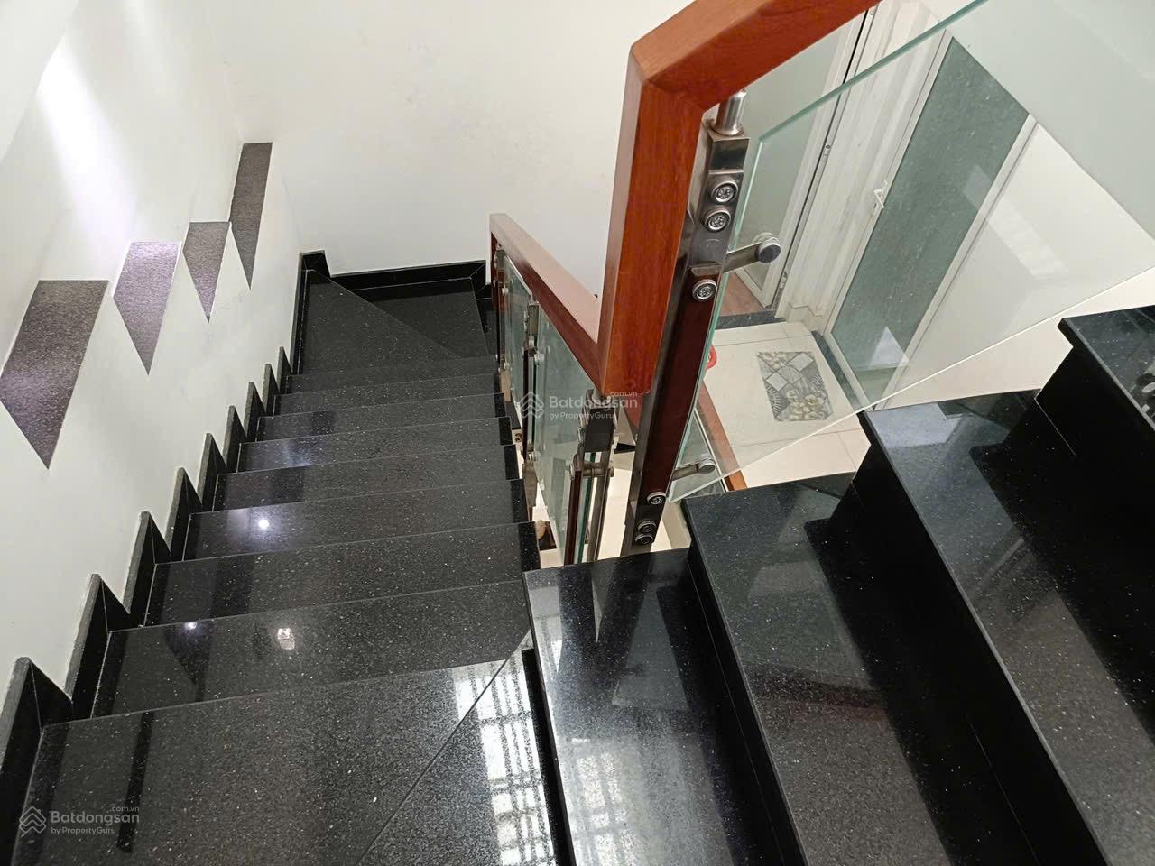 Hot oto tận cửa đường 28 - Cát Lái - Q2 - 95m2 Hot oto tận cửa đường 28 - Cát Lái - Q2 - 95m2