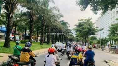Một lô duy nhất vị trí đẹp đường 40 khu Tân Quy Đông, kinh doanh sầm uất giá 22 tỷ (TL) 0931 017 ***