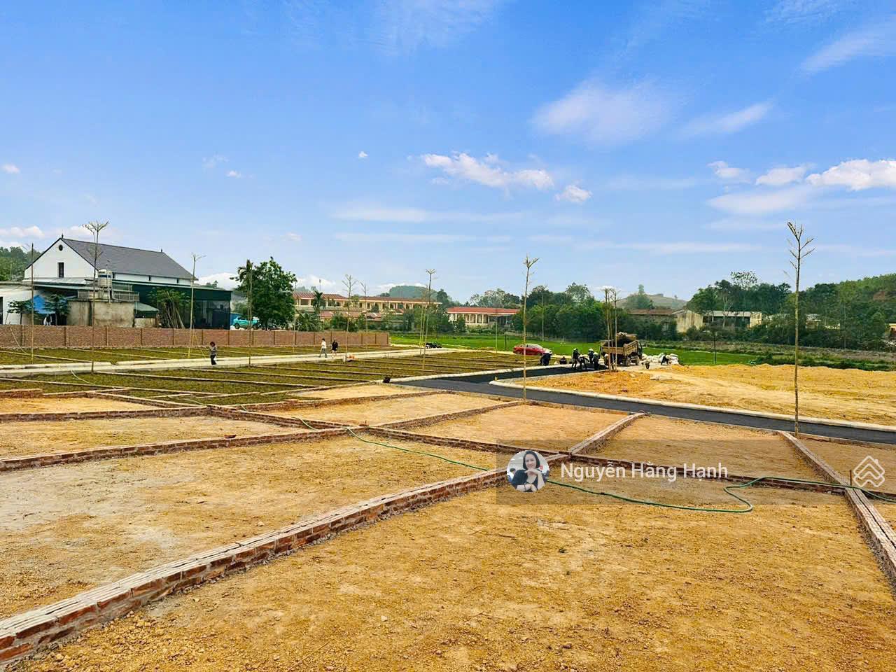 Siêu phẩm giá rẻ Lạc Thủy Hòa Bình 2 ôtô ra vào thông tứ phía nhỉnh 500 triệu 50m
