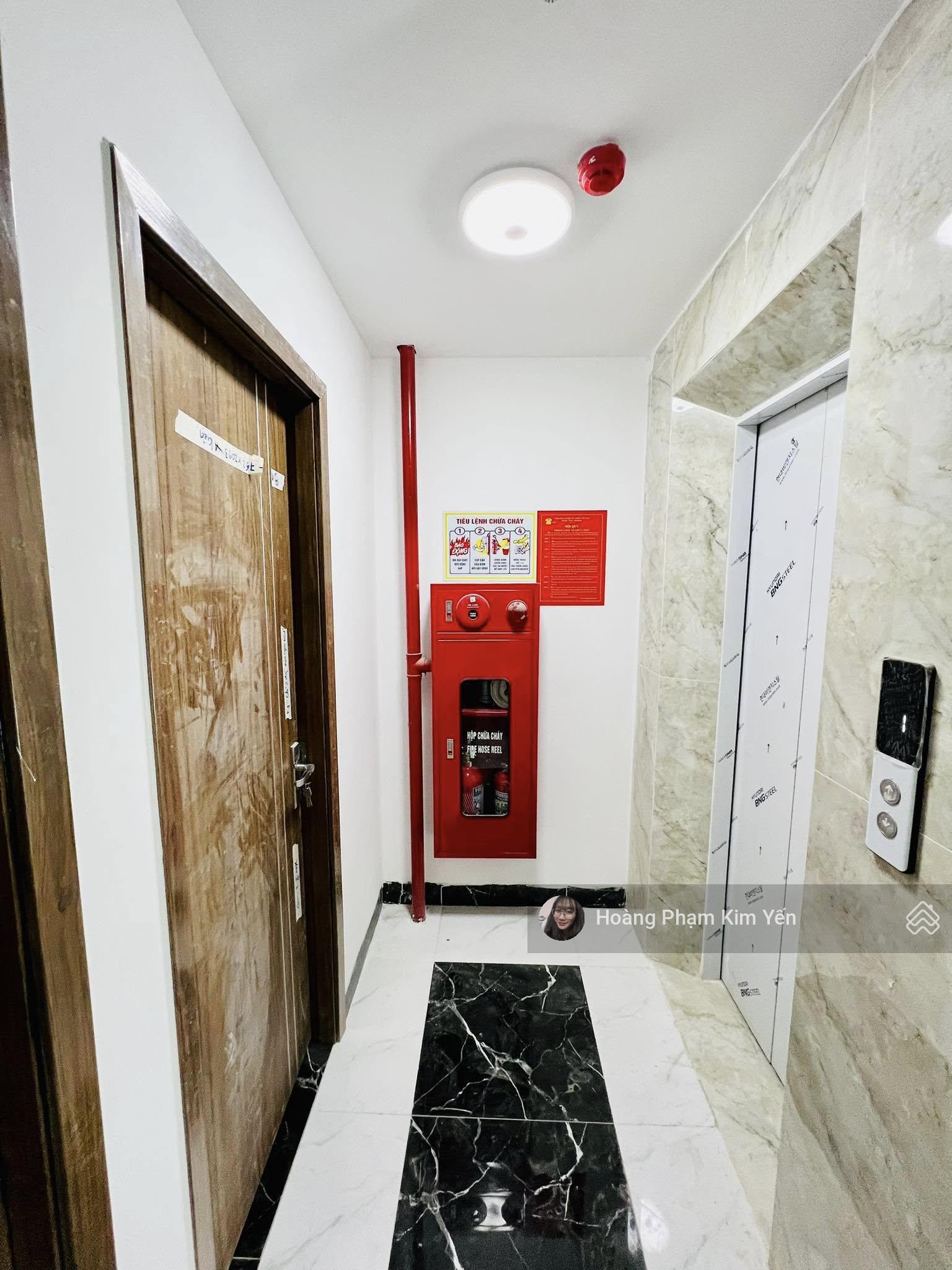 Gà đẻ trứng vàng! CHDV Hào Nam, 20PKK, DT 1,4tỷ/n, lô góc, ban công, 30m ra phố, PCCC full