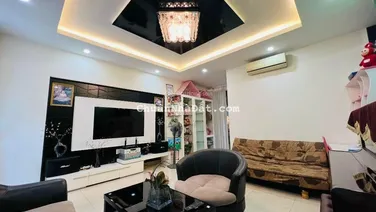 Bán nhà mặt tiền đường nội bộ Tạ Quang Bửu P5Q8