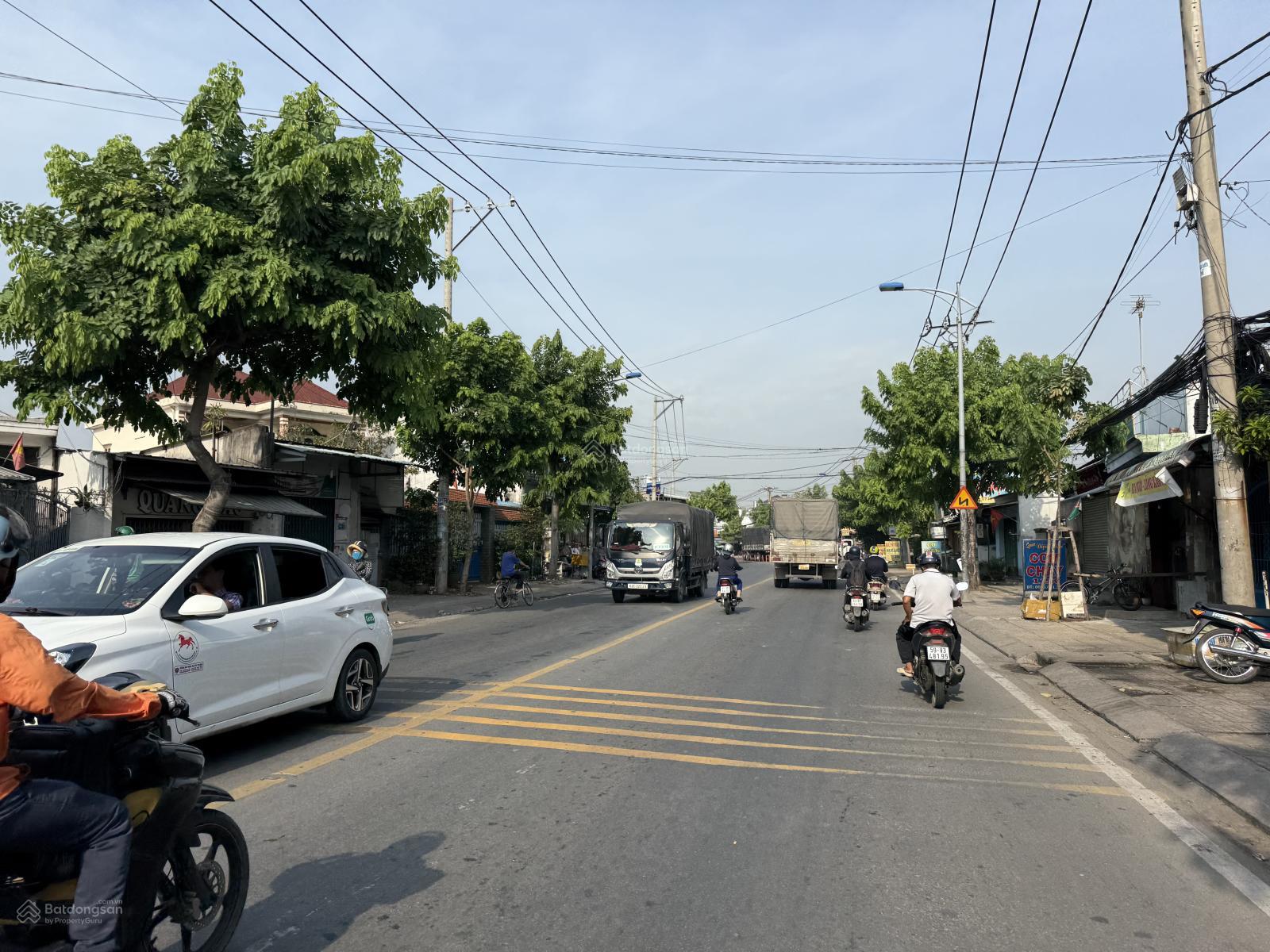 Bán nhà mặt phố tại đường Song Hành, xã Tân Xuân, huyện Hóc Môn, 19,9 tỷ, 330m2 Bán nhà mặt phố tại đường Song Hành, xã Tân Xuân, huyện Hóc Môn, 19,9 tỷ, 330m2