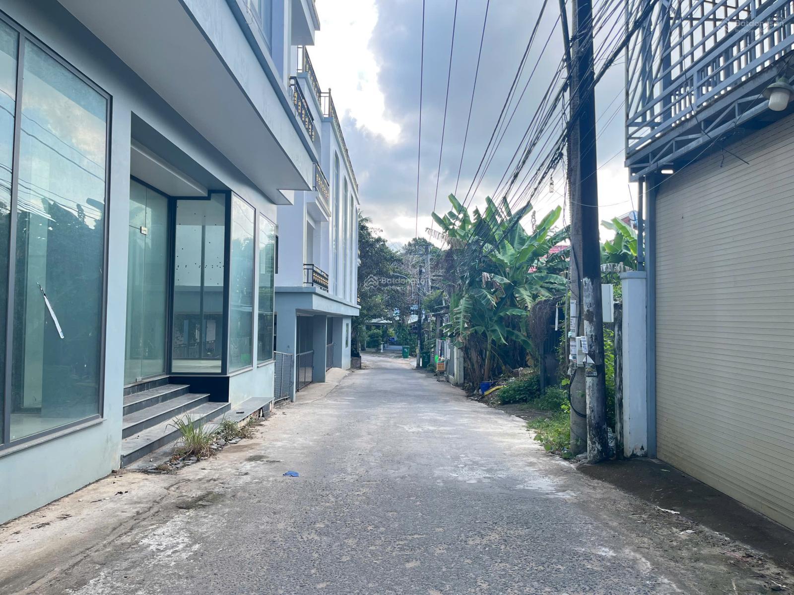 Bán 372m2 có sẵn 200m2 đất ở, có sẵn 5 phòng cho thuê, hẻm Trần Hưng Đạo, giá cực tốt chỉ 7,5 tỷ