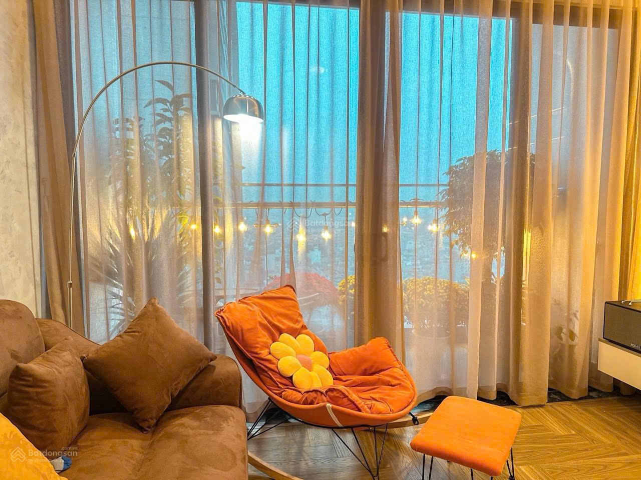 Chính chủ bán Thăng Long Number One 3PN - 10.3 tỉ - ban công đông nam. LH: 0364 079 *** Chính chủ bán Thăng Long Number One 3PN - 10.3 tỉ - ban công đông nam. LH: 0364 079 ***