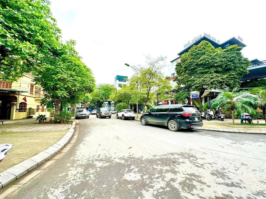 Hiếm, 150m2 đất Đỗ Nhuận, ô tô, cạnh công viên, chợ dân sinh, xây căn hộ, giấy phép 8 tầng Hiếm, 150m2 đất Đỗ Nhuận, ô tô, cạnh công viên, chợ dân sinh, xây căn hộ, giấy phép 8 tầng