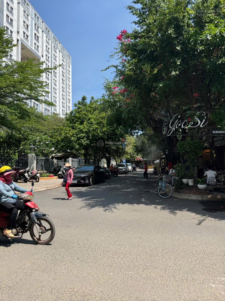 Hạ 4 tỷ hẻm 12m thông chợ TSN Nguyễn Kiệm, P3, DT 8x20.5m, 4 lầu có 11 phòng giá 30 tỷ TL