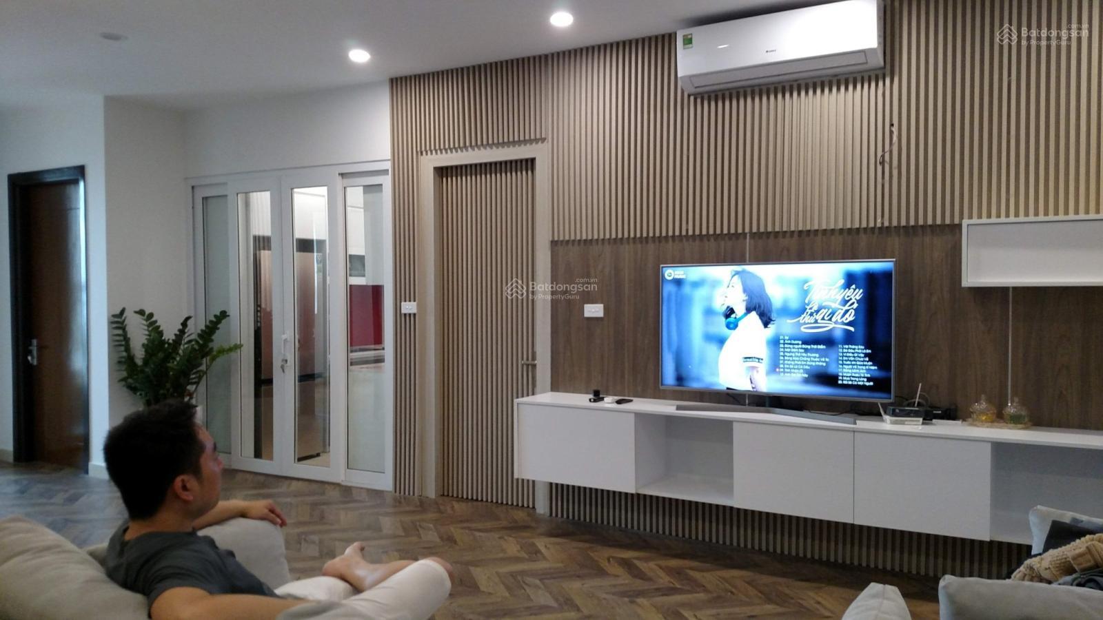 Chính chủ cần bán căn hộ N07 Thành Thái. DT 119m2 gồm 3 ngủ, full nội thất. Giá 8,5 tỷ