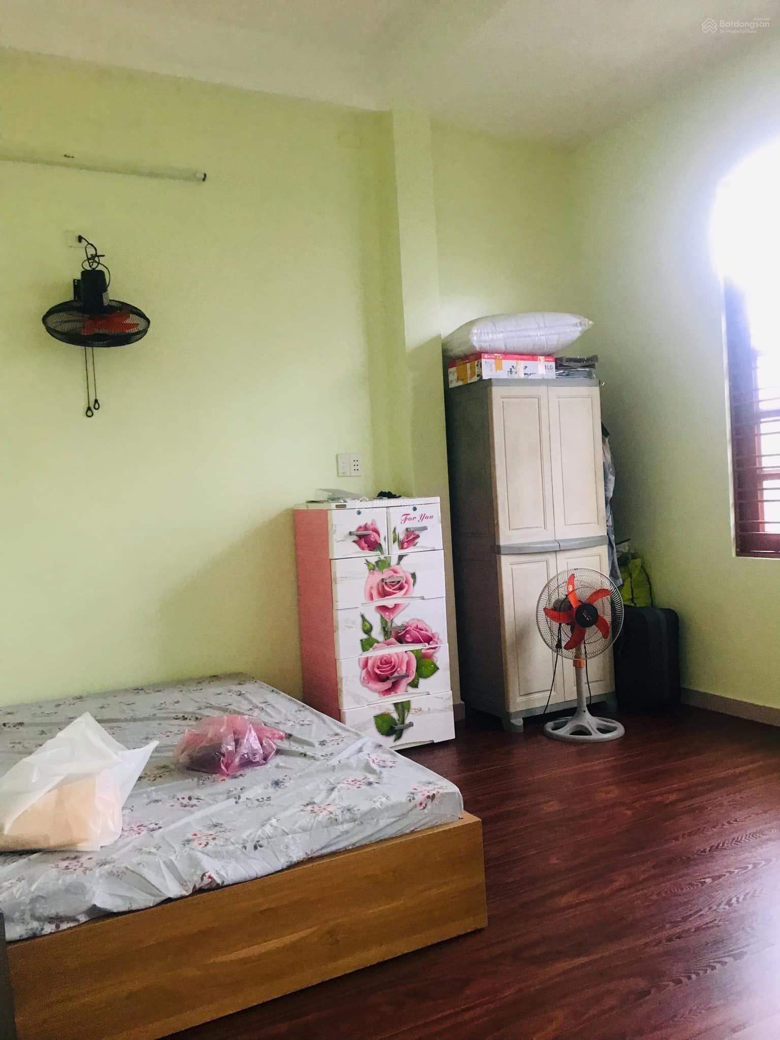 Cần bán nhà 2,5 tầng. DT 80m2, hướng Đông Nam, đường vào 7,5m Sơn Trà, ĐN rẻ đẹp