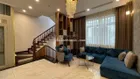 Cho thuê biệt thự song lập 152m2 hoàn thiện full nội thất có thang máy, gần hồ và trường Vin