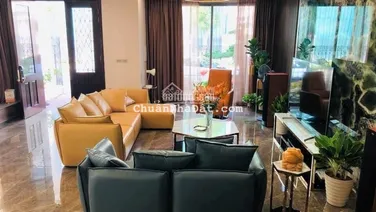 Bán gấp BT song lập Nguyệt Quế 168m2, hoàn thiện, hướng Đông Nam, trung tâm Hồ Harmony. Giá 55 tỷ