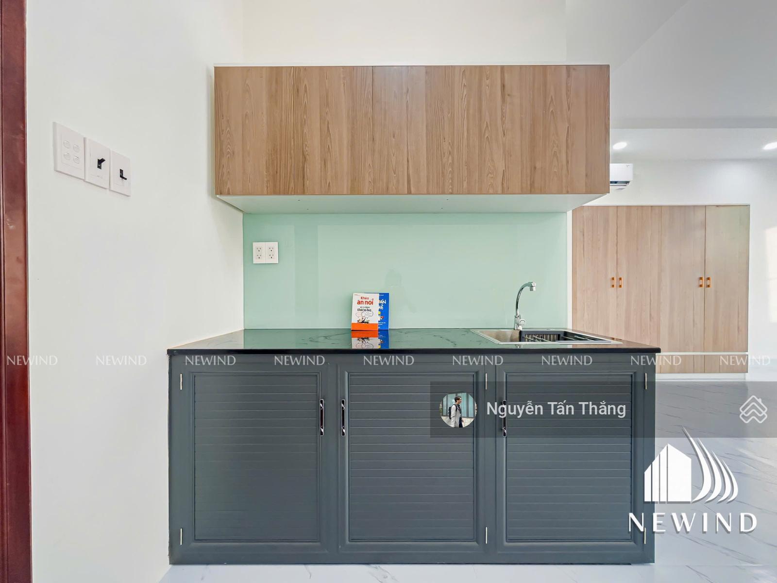 Độc quyền Newind - cho thuê căn hộ ban công full nội thất nhà mới đường lớn Quận 7 gần cầu Phú Xuân Độc quyền Newind - cho thuê căn hộ ban công full nội thất nhà mới đường lớn Quận 7 gần cầu Phú Xuân