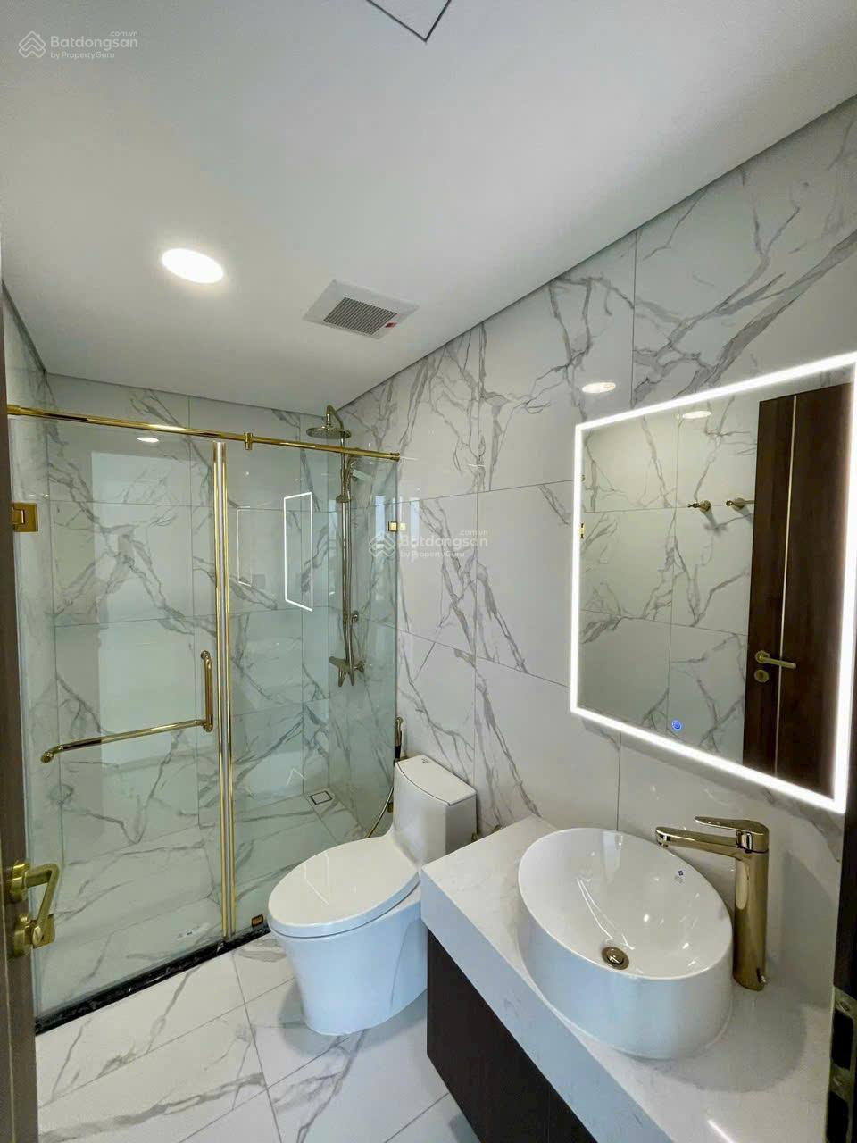 Bán VPĐN 2PN, 2WC, 70m2 Sunshine Sky, Q7, chỉ 4,2tỷ, full nội thất, view sông, căn giá tốt duy nhất