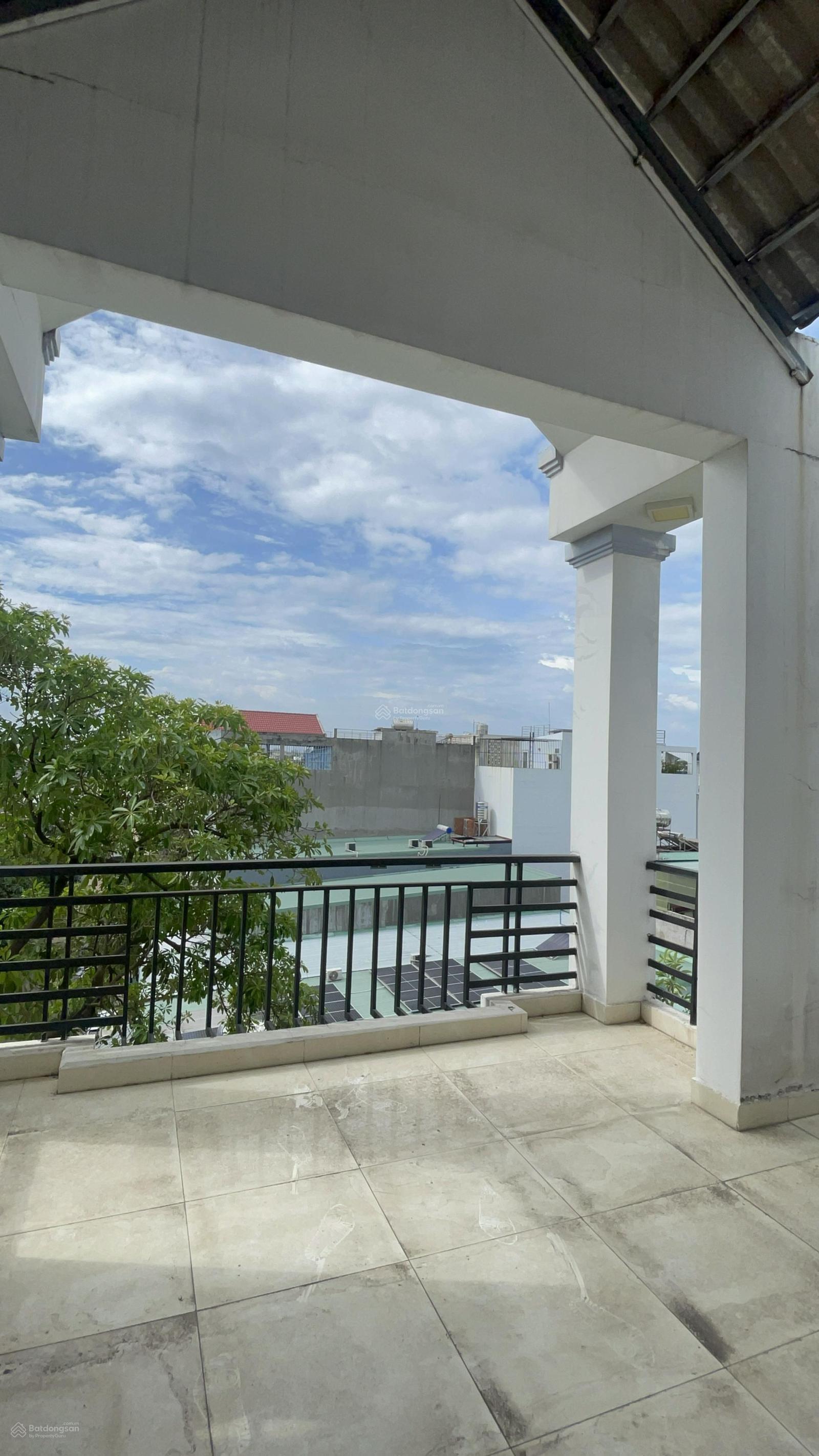 Cho thuê nhà làm CHDV - massage - hotel, P. Tam Bình Thủ Đức. 6x20m - 8PN - 9WC DTXD: 450m2