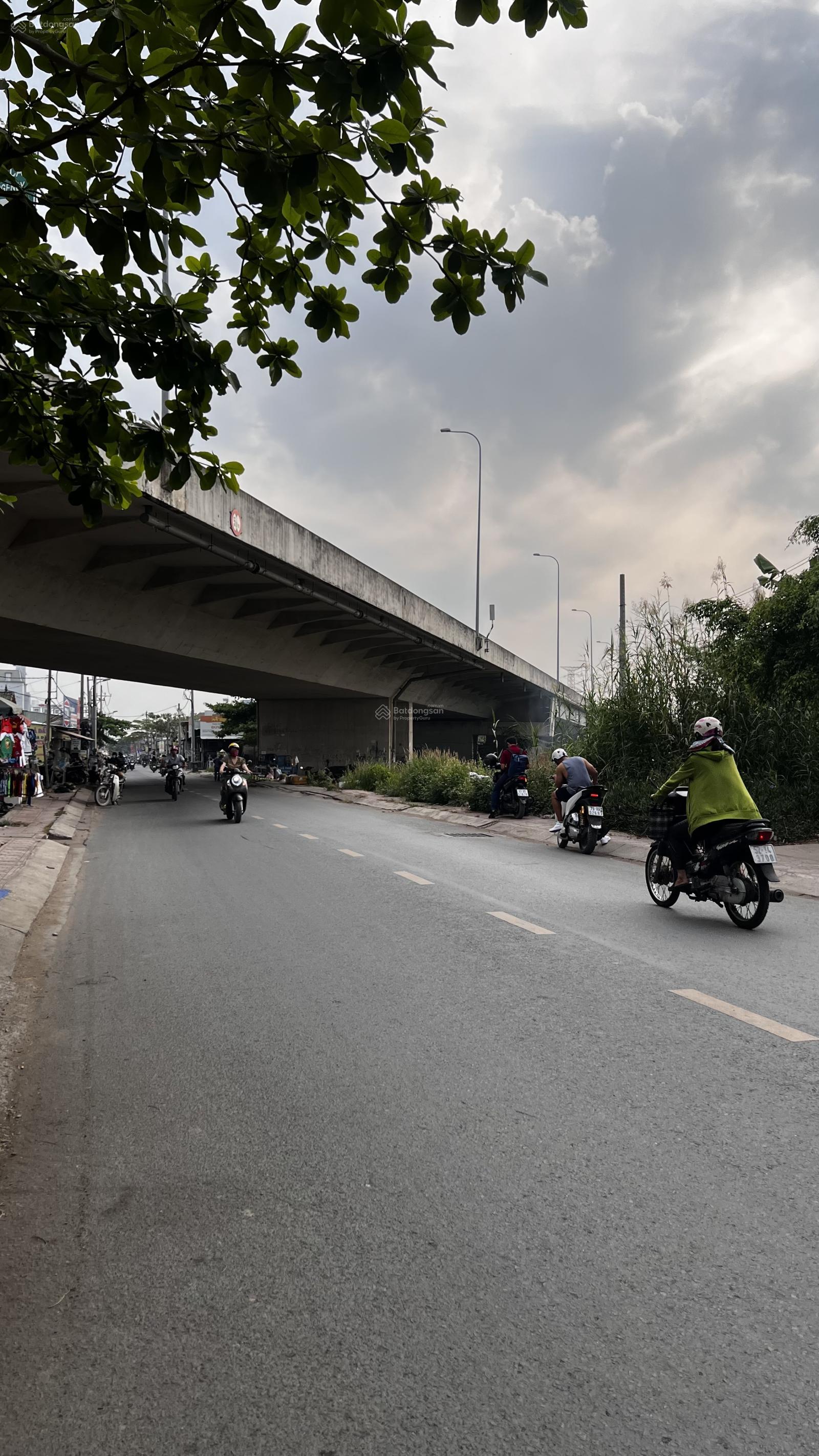 Bán mặt tiền Lê Văn Lương, giá chỉ 51.6tr/m2, Nhơn Đức, Nhà Bè gần chợ Nhơn Đức
