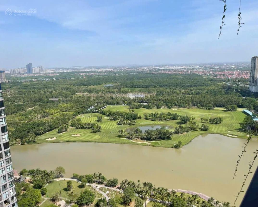 Vay bank cần bán gấp 2PN 2VS Onsen Ecopark view hồ full đồ 4,985 tỷ. LH 0979 981 ***