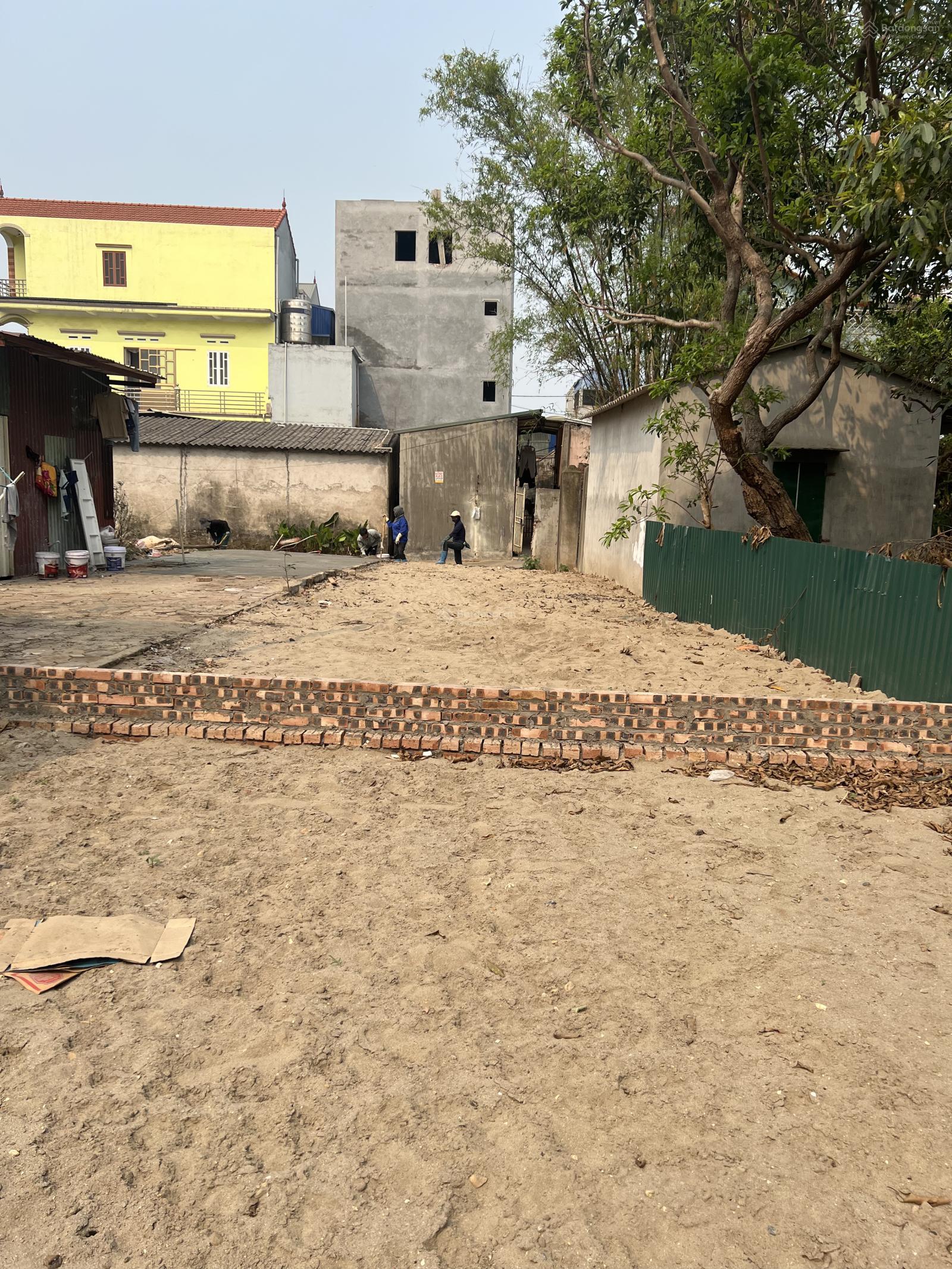 Cực hiếm, giá mềm. Lô đất hai MT Văn Nhuế, ngõ 89 Bùi Thị Cúc, Bần Yên Nhân, TX Mỹ Hào