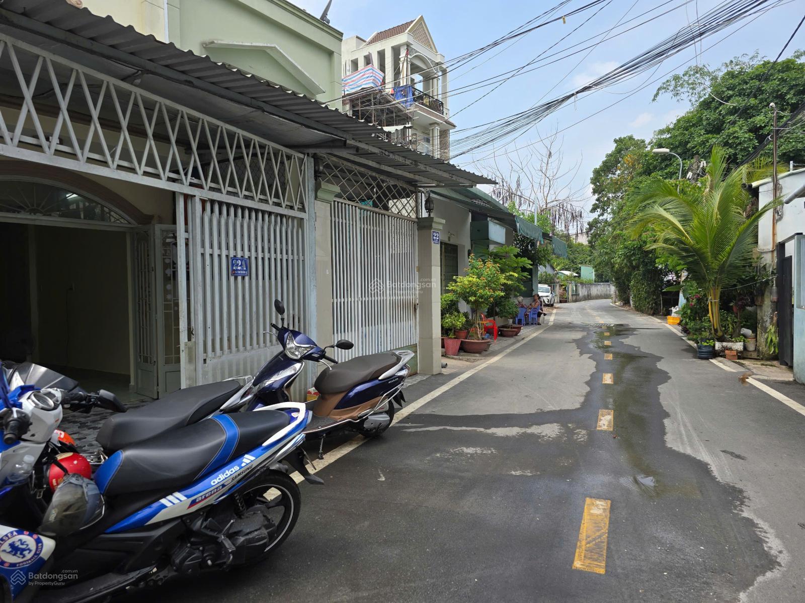 Bán nhà mặt tiền đường 38, P. Bình Trưng Đông, Quận 2, 49m2, 3tỷ890, LH: 0903 333 *** Mr Viên