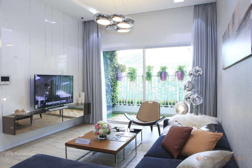Gia đình tôi cần bán 3 căn hộ 74.18m2, 80m2 TK 2 PN CC The Sun Mễ Trì. Giá thoả thuận