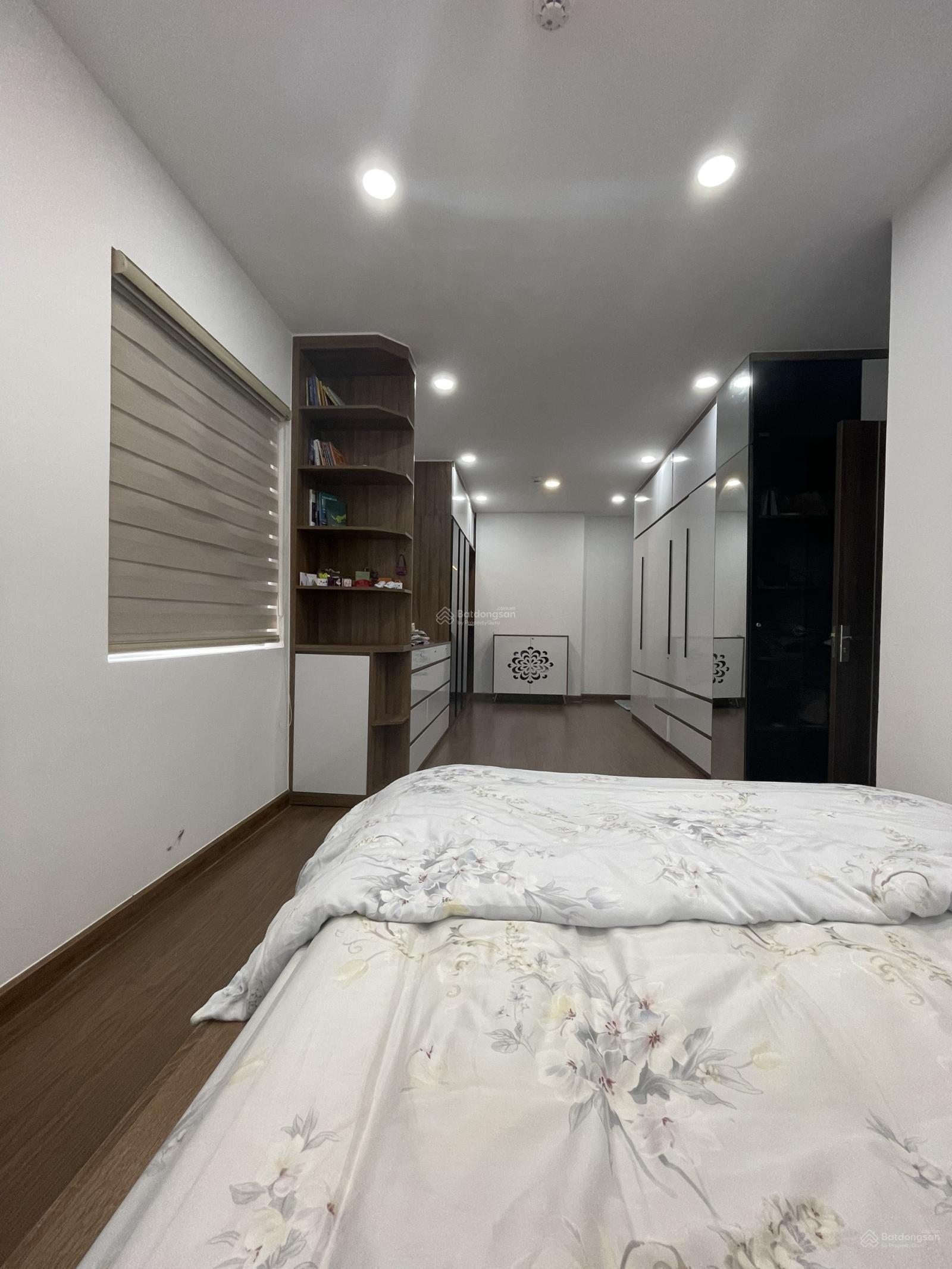 Cho thuê căn hộ Richmond City 2PN - 12tr, 3PN 15tr/th. Liên hệ: 0935 572 *** Mạnh