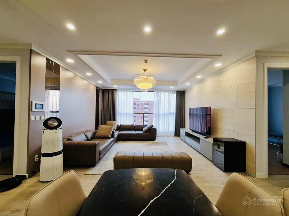 Bán căn chung cư Housinco, Nguyễn Xiển, DT 82.2m2. Giá 5,7 tỷ. LH 0946 116 ***. HDMB
