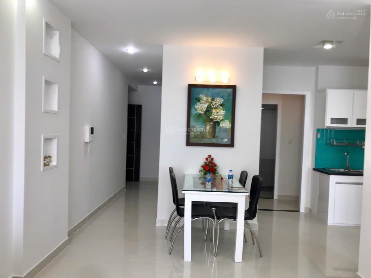 Kẹt tiền bán gấp Sky Garden 3, giá rẻ nhất 4.5tỷ. 69m2 2PN 2WC, LH 0906 710 ***