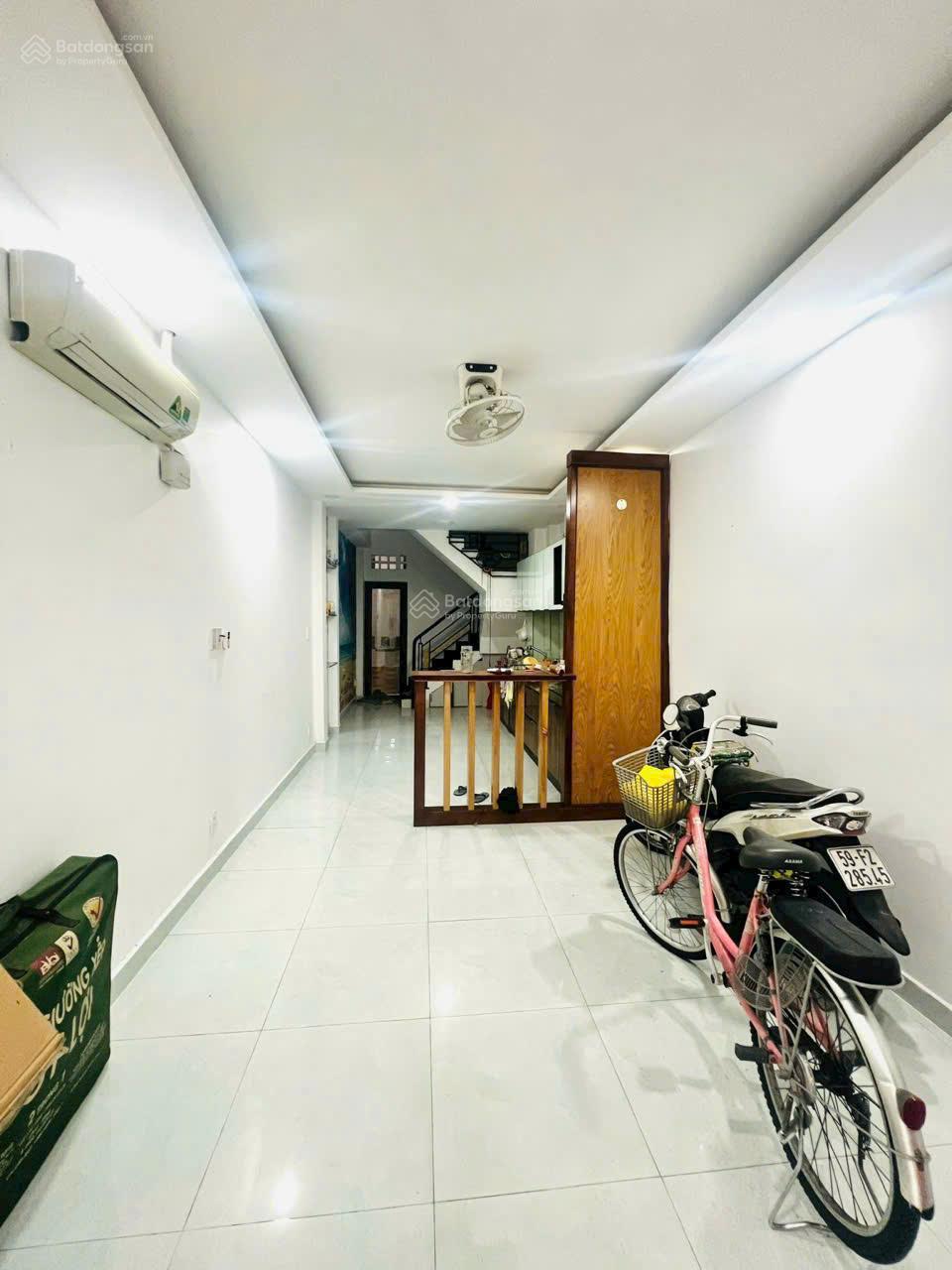 Hẻm 4M Cư Xá Đô Thành Q3 ( 3.2m x 11m ), 4 Tầng Đúc. Giá 8.2 Tỷ TL