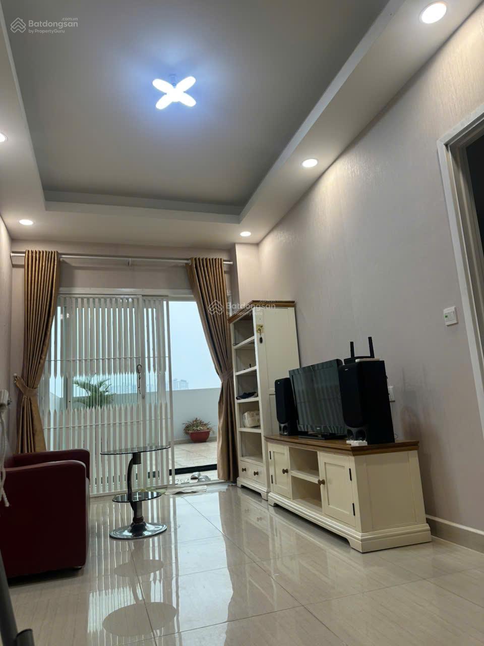 Cho thuê căn hộ sân vườn, Moonlight Boulevard,DT 126m2, 14tr/tháng, full nội thất ,LH: 0961 022 ***