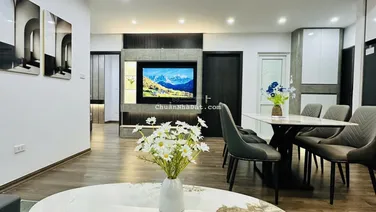 (Giá thật) Căn 60m2 giá 5tỷ, 2PN 2WC, full nội thất, tầng trung, view hồ, sẵn sổ đỏ CT36 Định Công