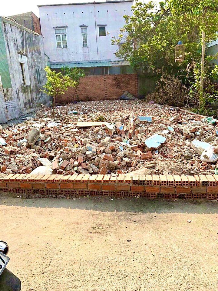 Chủ trốn nợ cần bán gấp miếng đất 5x20m giá 1 tỷ 450 MT đường Lê Thị Sắc, xã Tân Phú Trung, Củ Chi