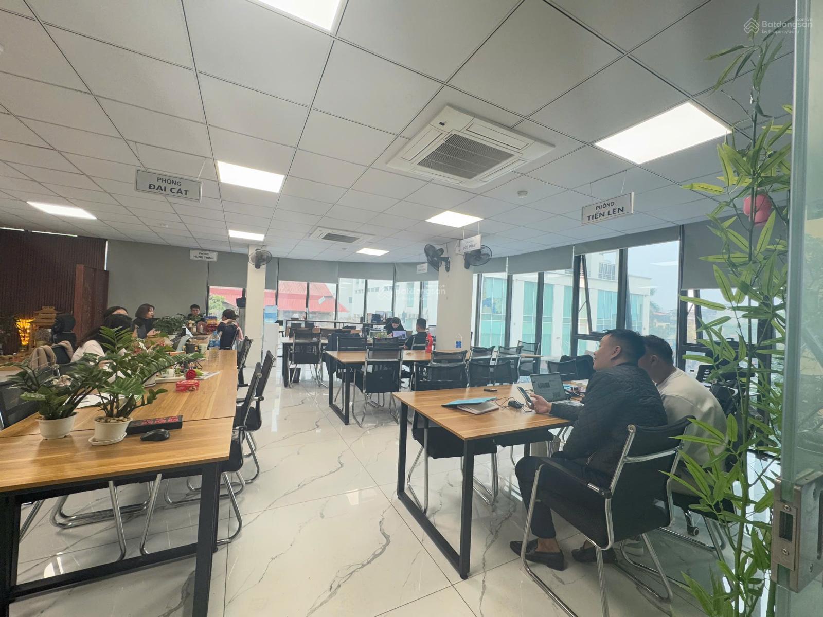 Cho thuê văn phòng tại gần Hoa Binh International Towers, 26 triệu, 180m2, bao đẹp giá ưu đãi