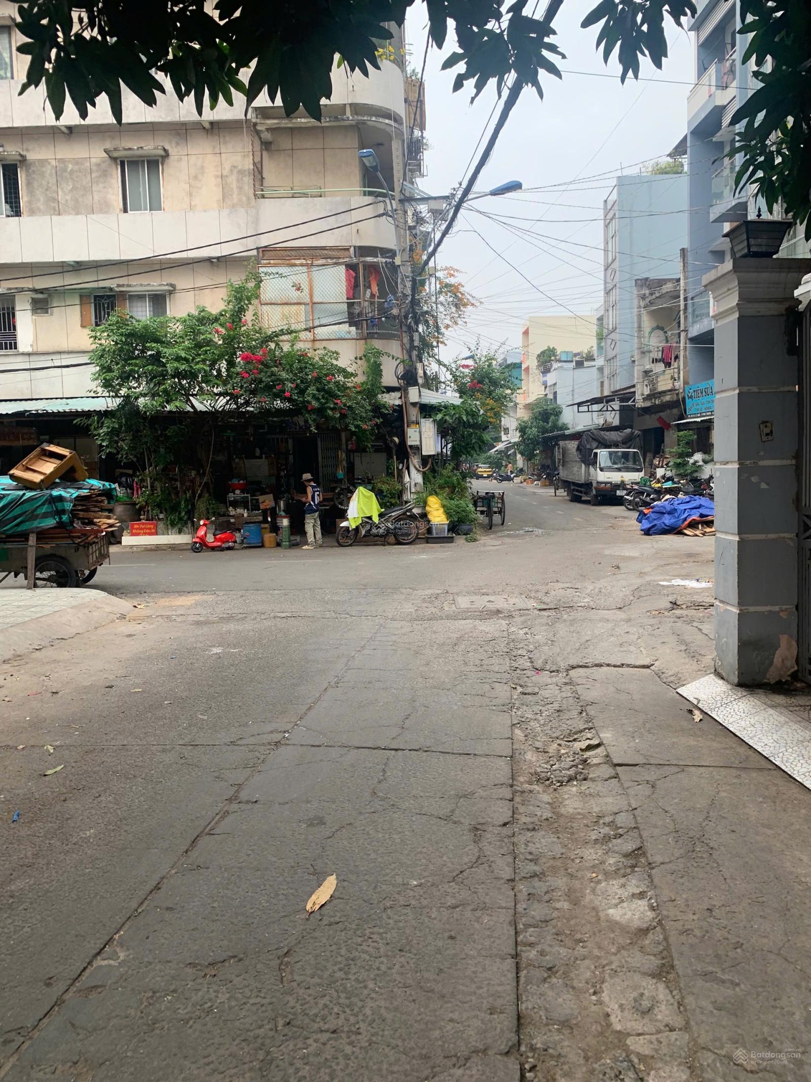 Bán nhà nát HXH 8m Hoàng Xuân Nhị - Lê Ngã - Âu Cơ, phường Phú Trung quận Tân Phú (5m x 8m)