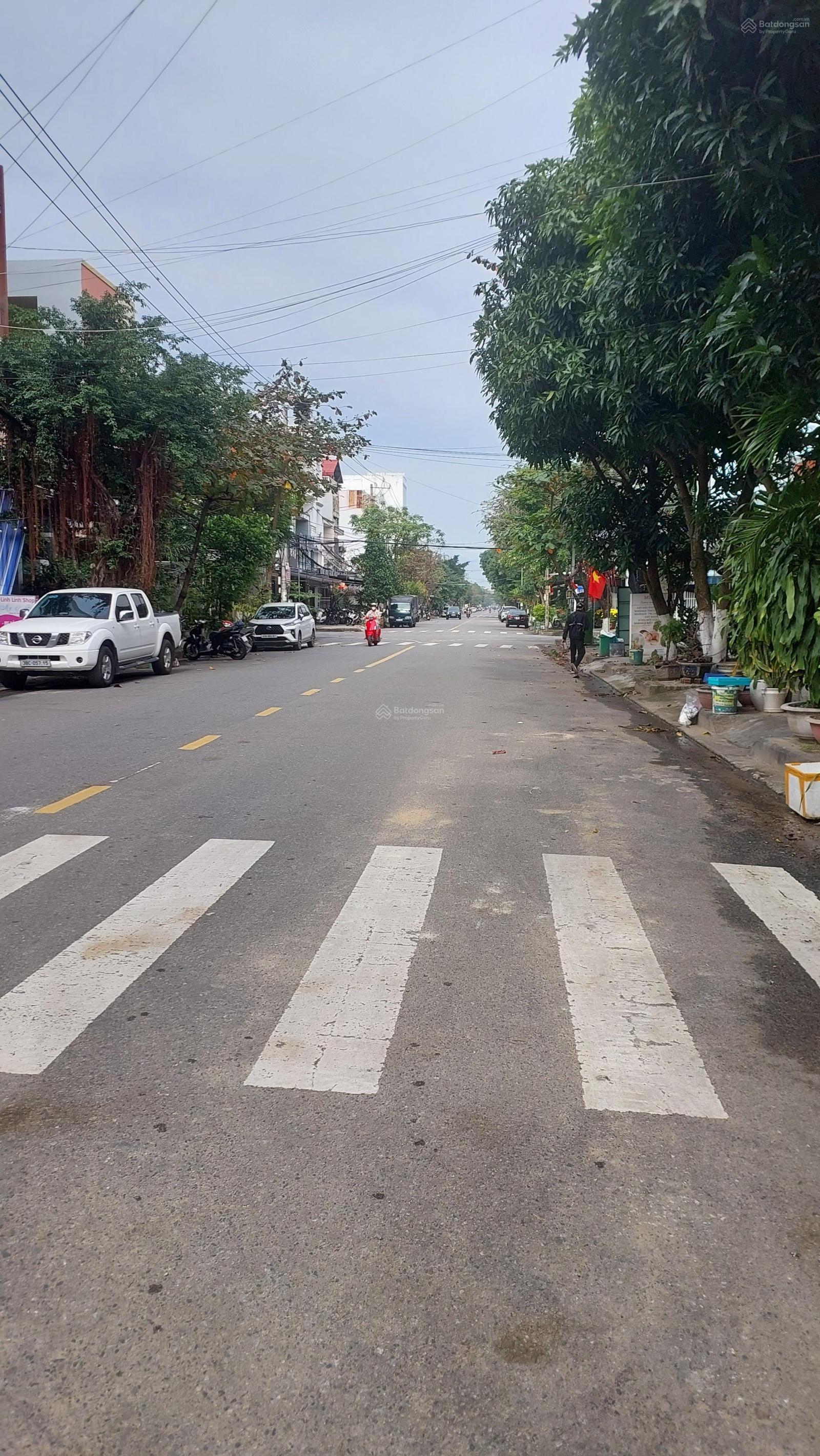 Lô góc Vân Đồn 154 m2, ngang 8 m, đường 15m gần sông Hàn, sầm uất đẹp rẻ