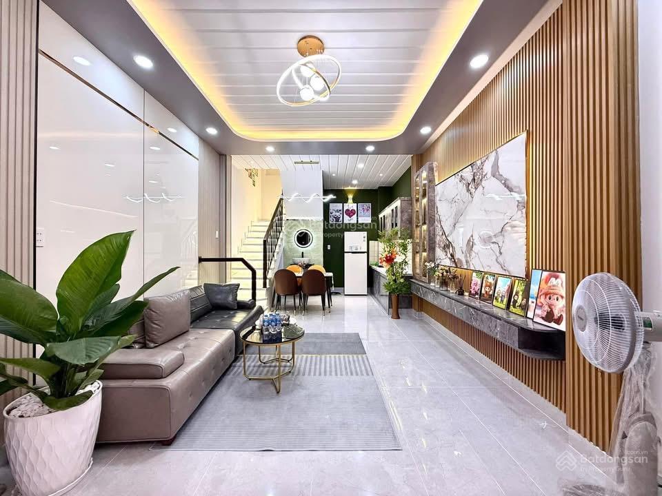 Bán nhà riêng giá 2tỷ480/ 48m2 3PN + 4WC tại Trần Kế Xương, P. 2, Q. Phú Nhuận, SHR chính chủ