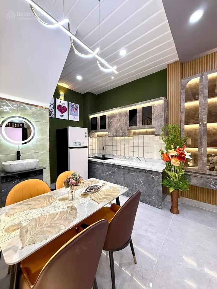 Bán nhà riêng giá 2tỷ480/ 48m2 3PN + 4WC tại Trần Kế Xương, P. 2, Q. Phú Nhuận, SHR chính chủ