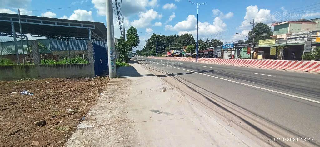 Bán đất ngộp mặt tiền Quốc Lộ 13 thị trấn Lai Uyên, Bàu Bàng. DT 660m2 (10x66m) giá chỉ 7tỷ499 rẻ