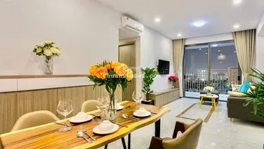 Cho thuê CHCC Golden Mansion - sân bay. DT: 75m2, 2PN. Giá tốt: 15 tr/th. LH: 0899 552 ***