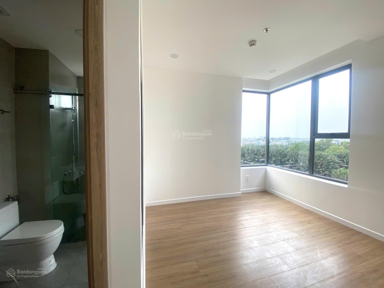 Bán căn hộ MT Eastmark City, góc view đẹp, 99,9m2=3PN + 3WC, sổ hồng, mới 100% chỉ 4,95 tỷ