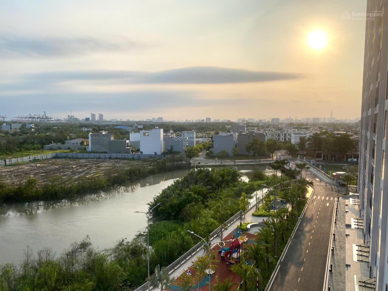 Bán căn hộ MT Eastmark City, góc view đẹp, 99,9m2=3PN + 3WC, sổ hồng, mới 100% chỉ 4,95 tỷ