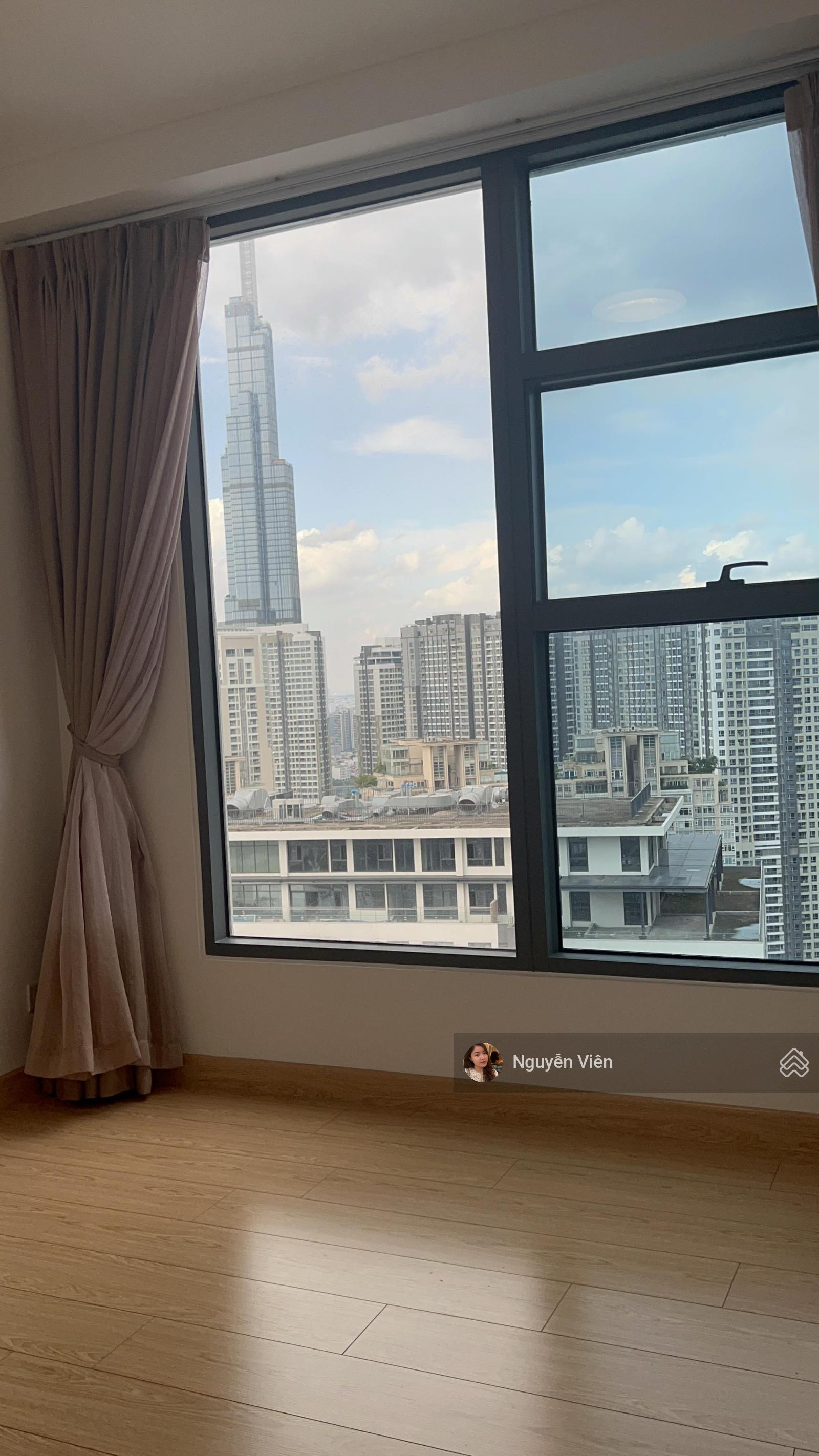 Bán gấp, Sunwah Pearl, 2PN + 1, view sông, 10,9 tỷ