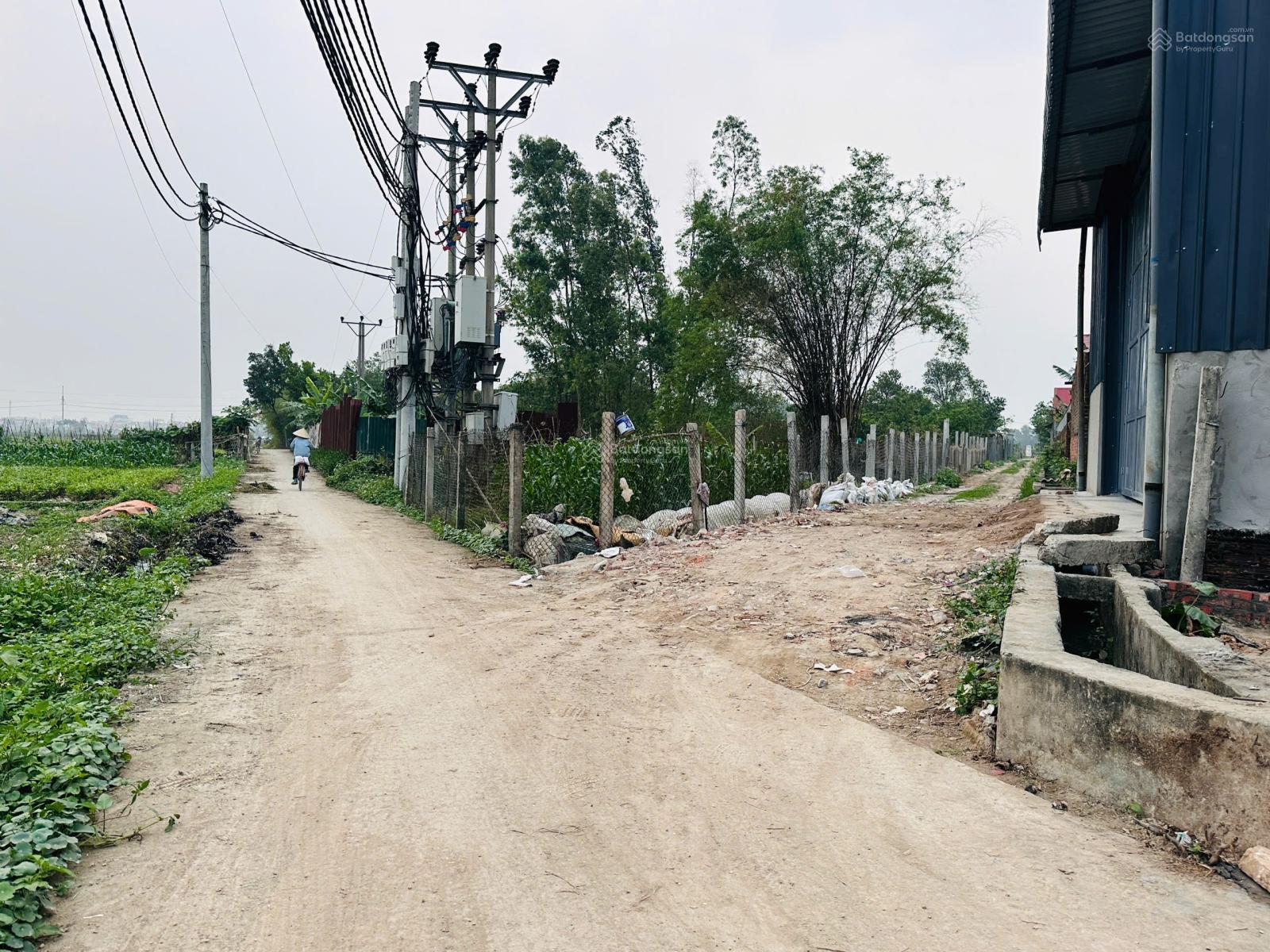 CẦN BÁN LÔ GÓC SIÊU ĐẸP 80M TẠI DƯỢC HẠ - TIÊN DƯỢC - SÓC SƠN giá chỉ 3x .LH 0976 677 ***