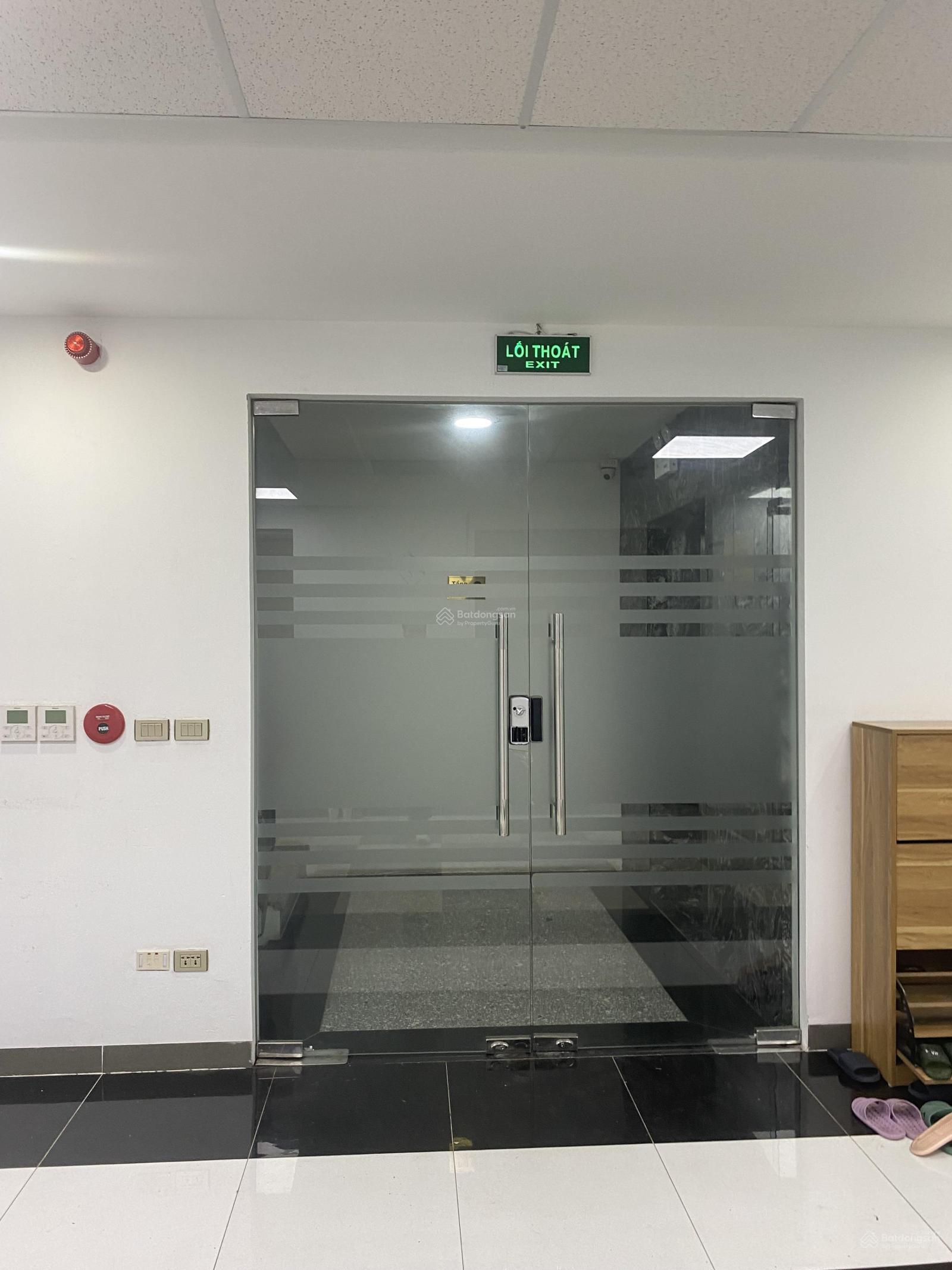 Cho thuê văn phòng tòa nhà Lạc Hồng khu Ngoại Giao Đoàn 60m2 100m2 150m2, 1200m2 giá 110nghìn/m2