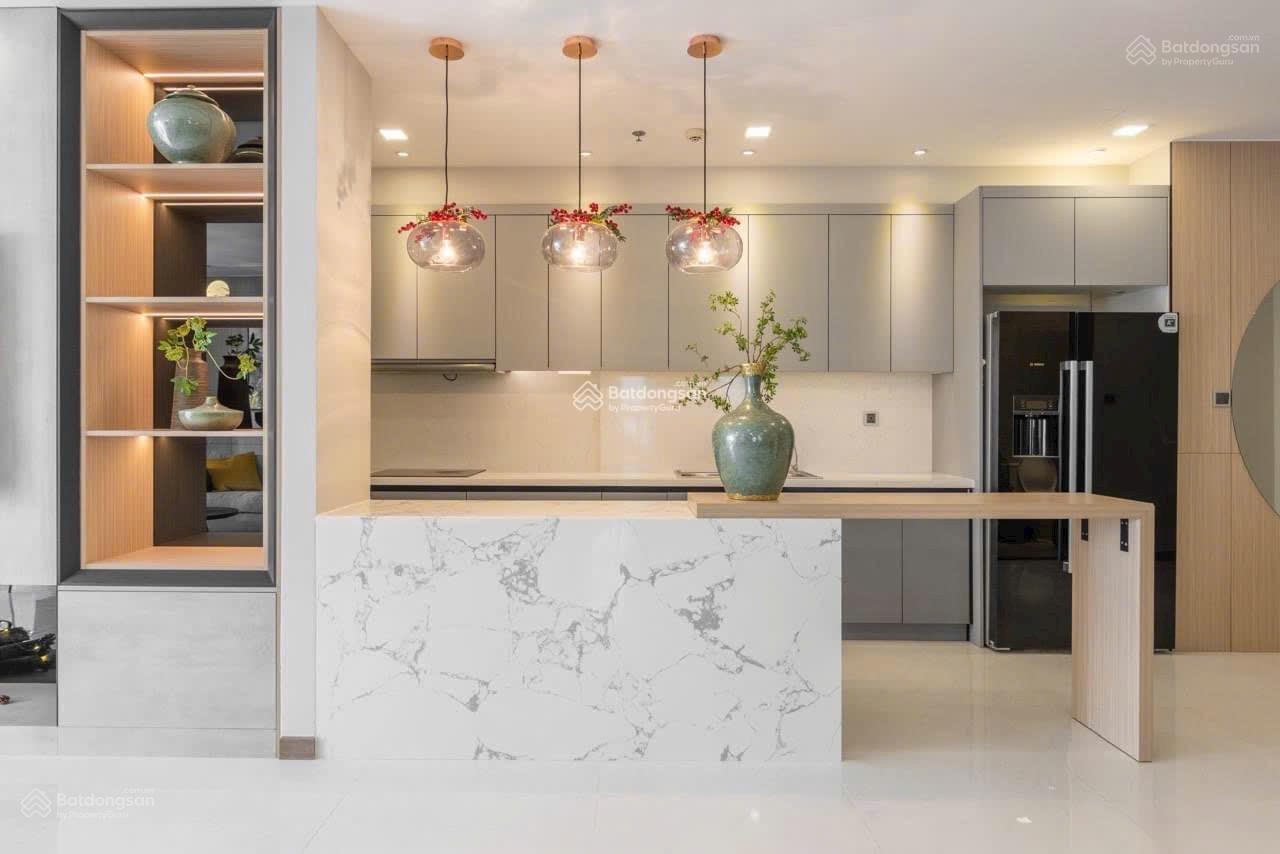 Bán Gấp Căn Hộ 4PN 188m² Park 3  Vinhomes Central Park, View Sông  Giá Tốt Nhất Thị Trường!