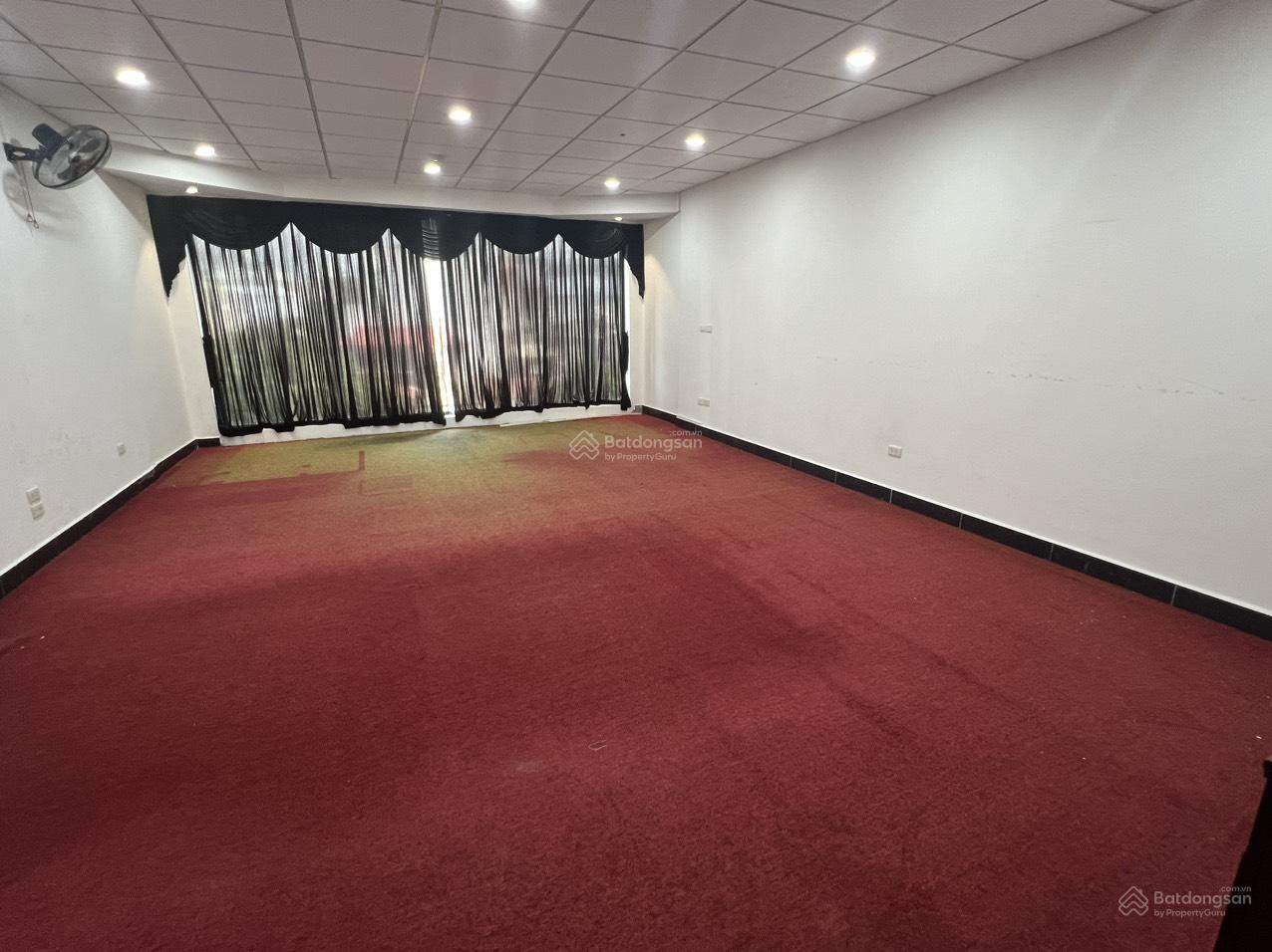 Cho thuê văn phòng mặt phố số 4 Phố Huế - diện tích linh hoạt - nhận ngay