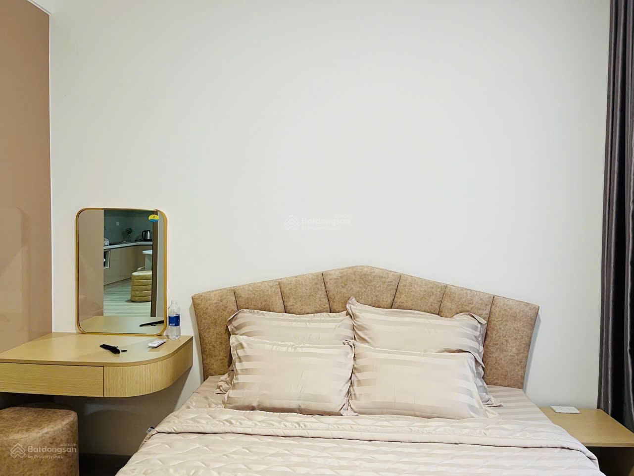 Căn 2PN full nội thất cao cấp Lumiere Masterise, Vinhomes Quận 9 diện tích lớn ở liền, view thoáng Căn 2PN full nội thất cao cấp Lumiere Masterise, Vinhomes Quận 9 diện tích lớn ở liền, view thoáng