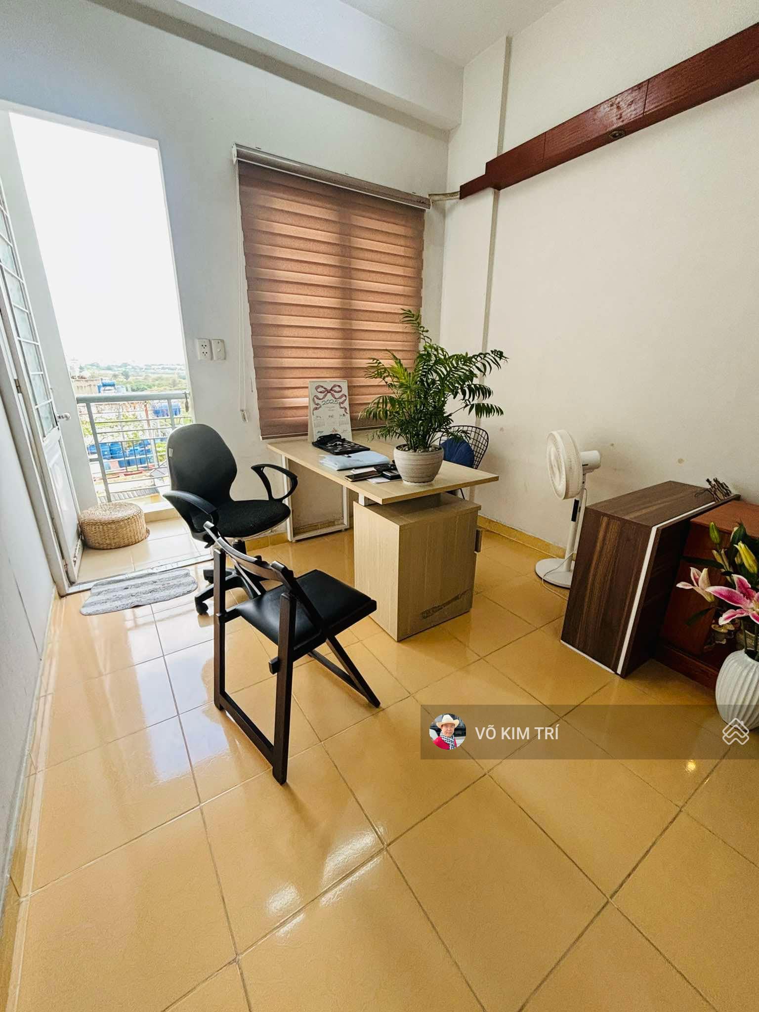 CC Tín Phong 5 tầng 3PN SHR vĩnh viễn ban công view đẹp giá 2,35tỷ LH: 0918 220 *** Mr. Trí