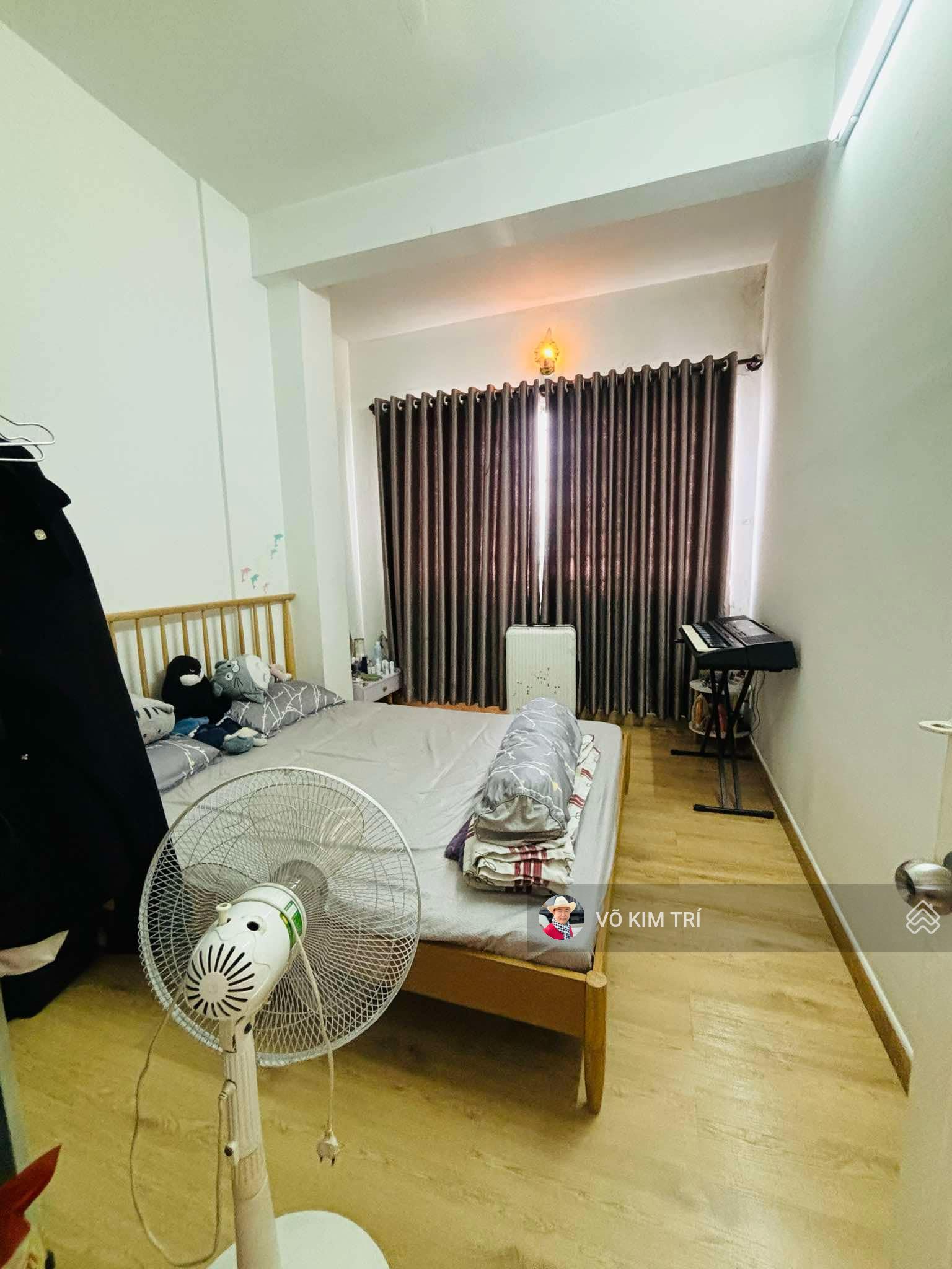 CC Tín Phong 5 tầng 3PN SHR vĩnh viễn ban công view đẹp giá 2,35tỷ LH: 0918 220 *** Mr. Trí