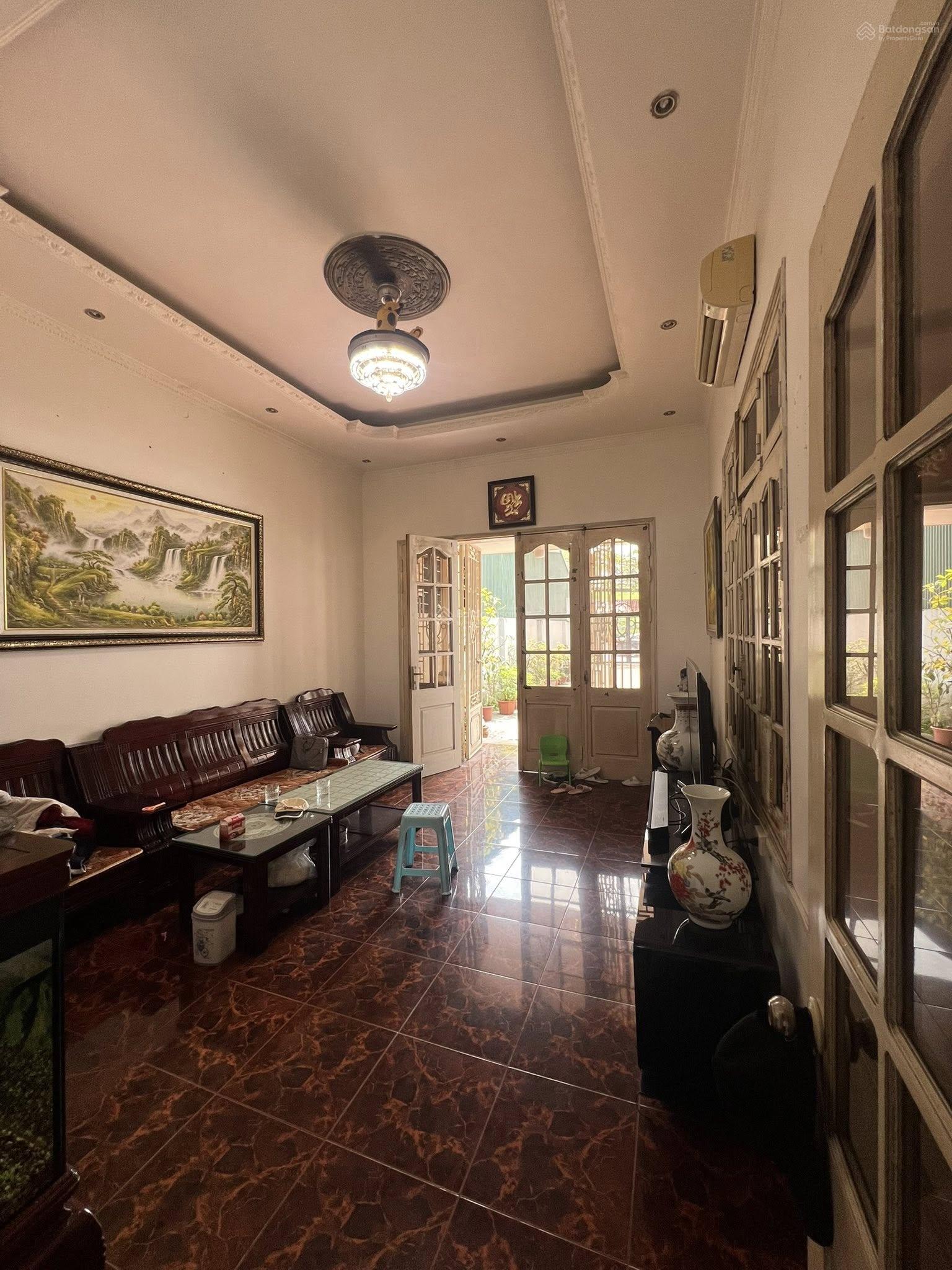 Mặt phố Lâm Du - trung tâm Long Biên - diện tích lớn - ô tô đỗ ngày đêm 238m2 giá nhỉnh 49 tỷ Mặt phố Lâm Du - trung tâm Long Biên - diện tích lớn - ô tô đỗ ngày đêm 238m2 giá nhỉnh 49 tỷ