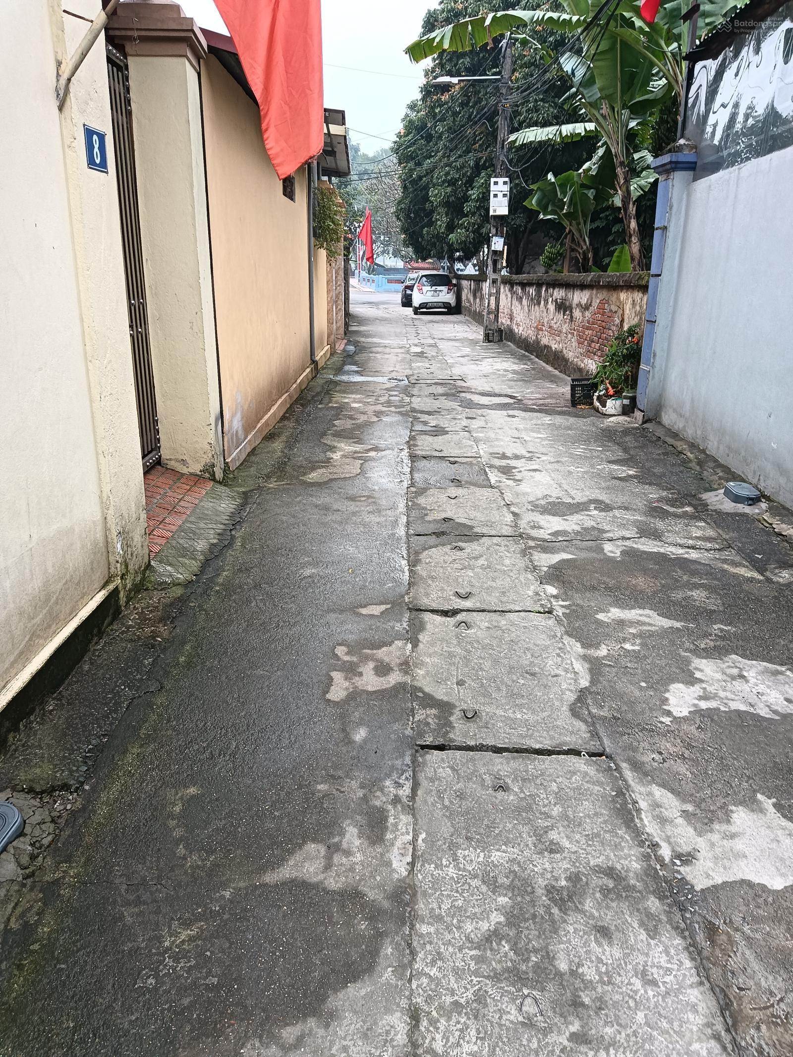 Bán 40m2 Quán Khê Dương Quang Gia Lâm đường ô tô giá 2,7 tỷ